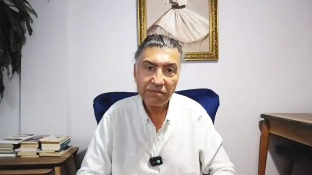 TRT Eski Spikeri Sırrı Er’den Topluma Sert Uyarı: “Bana Dokunmayan Yılan Bin Yıl Yaşasın Anlayışı Ülkeyi Çürütüyor!”