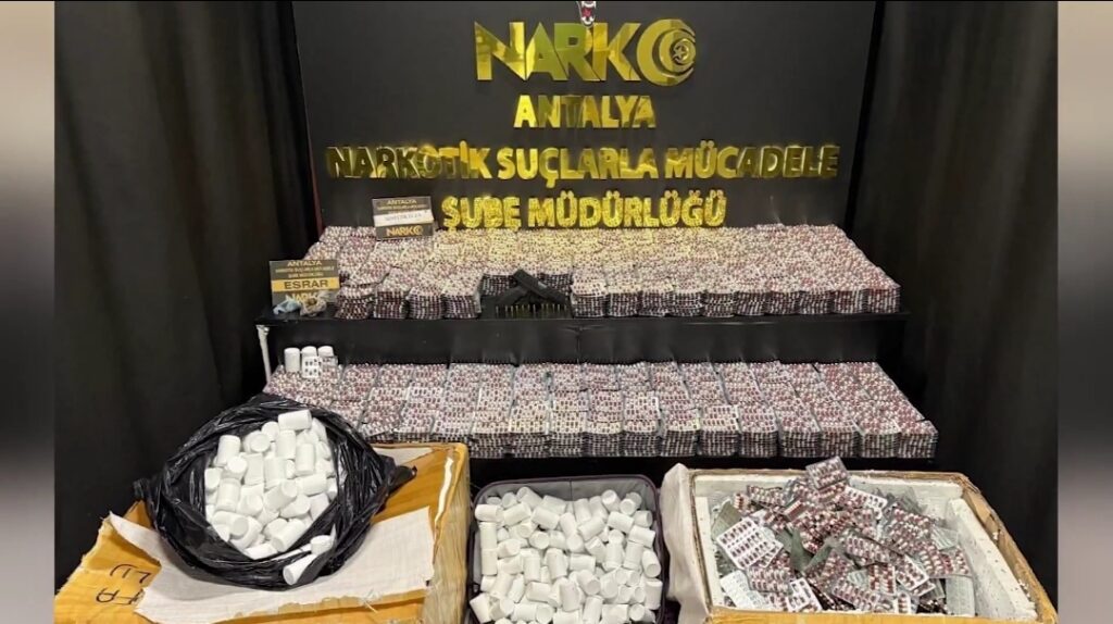 74 İlde Uyuşturucu Operasyonu: 1 Ton 183 Kg Madde ve 2,7 Milyon Hap Ele Geçirildi