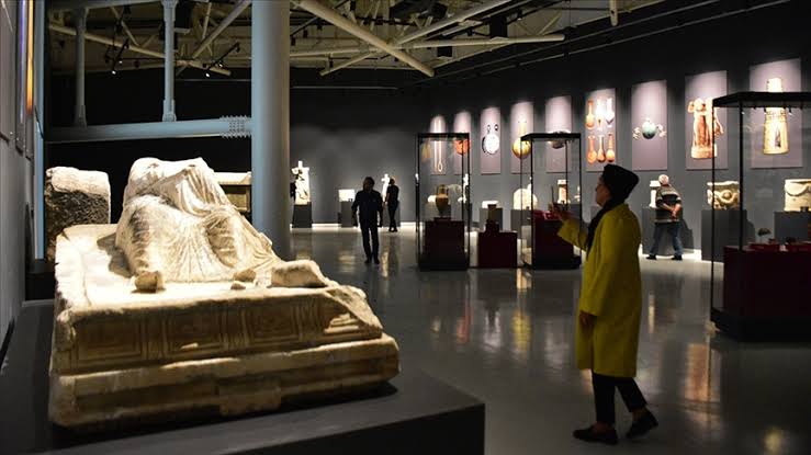 TÜİK Açıkladı: Türkiye’de Müze Sayısı 2024’te Yüzde 5 Arttı, Ziyaretçi Sayısı 61,6 Milyonu Geçti