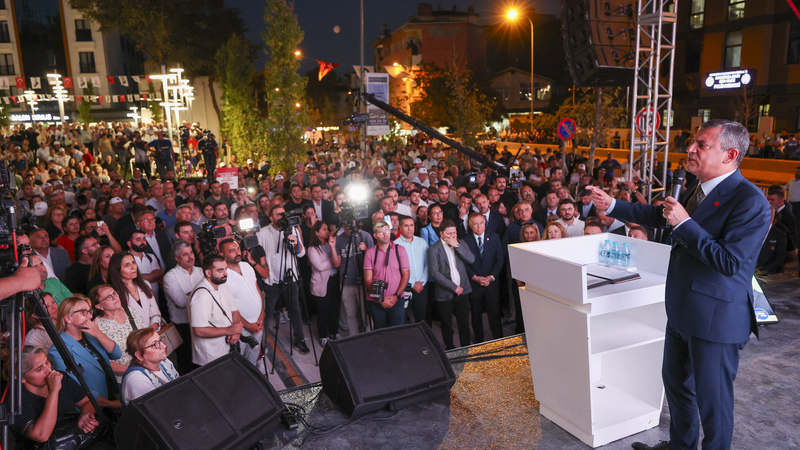 CHP Lideri Özgür Özel Sancaktepe’de Konuştu: “Parti İçinde, Parti Dışında Seçilmemiş Kimseye Hürmetimiz Yoktur”