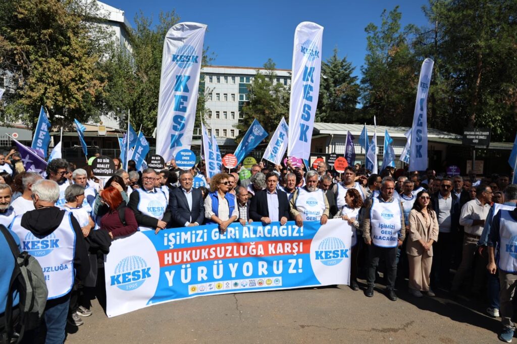 KESK’in Ankara Yürüyüşü Başladı: “KHK’lılar Yürüyor, İşimizi Geri Alacağız!”