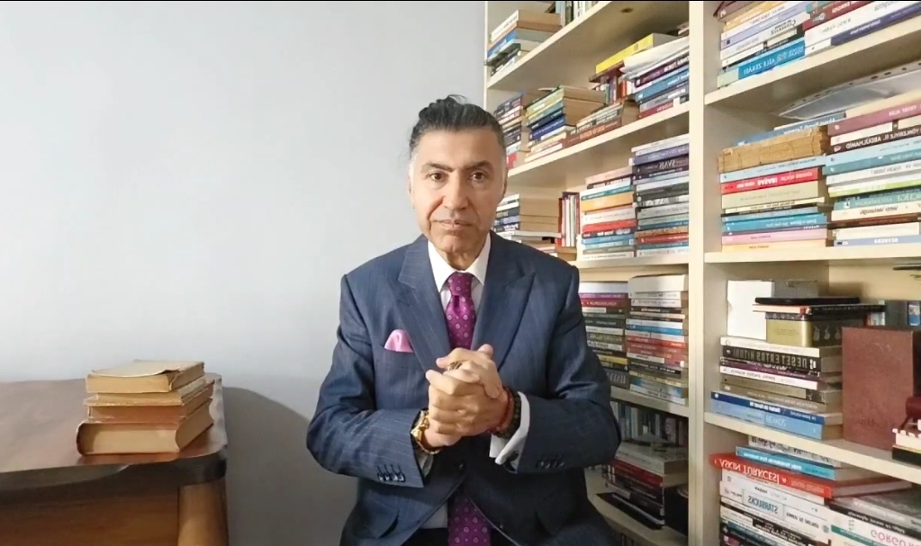 TRT Eski Spikeri Sırrı Er: “Türkiye Bir Hukuk Devletidir Demek Yerine, Çözüm Üretmek Daha Gerçekçi Olmaz mı?”