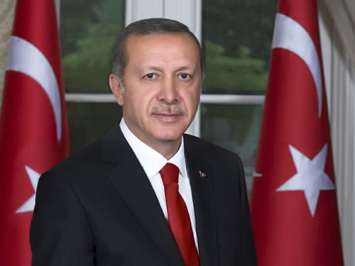 Cumhurbaşkanı Erdoğan’dan 29 Ekim Mesajı: “Türkiye Cumhuriyeti’ni İlelebet Payidar Kılmak İçin Var Gücümüzle Çalışıyoruz”