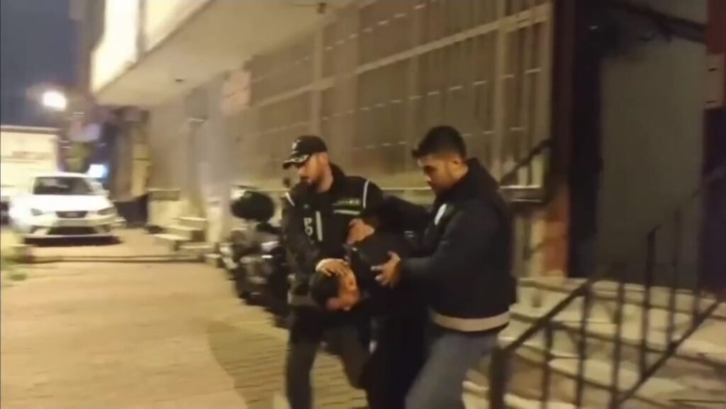 İstanbul Merkezli 9 İlde Düzenlenen Dev Operasyonda 42 Şüpheli Yakalandı!