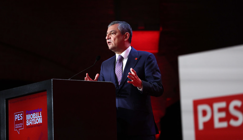 CHP Lideri Özgür Özel: “Türkiye Sandığa Sarılıyor, Demokrasi İçin Mücadele Sürüyor”