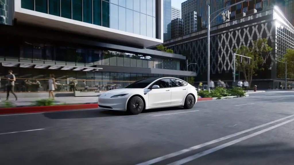 🚗 Tesla, Daha Uygun Fiyatlı Model 3 ve Model Y, 36 Bin – 39 Bin Dolar Arası Fiyatlarla Tanıtıldı!