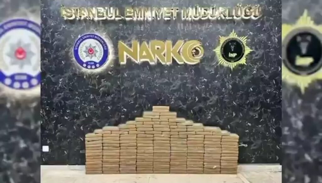 İstanbul Beylikdüzü’nde Ambarlı Limanı’nda 175 Kilo 120 Gram Kokain Ele Geçirildi