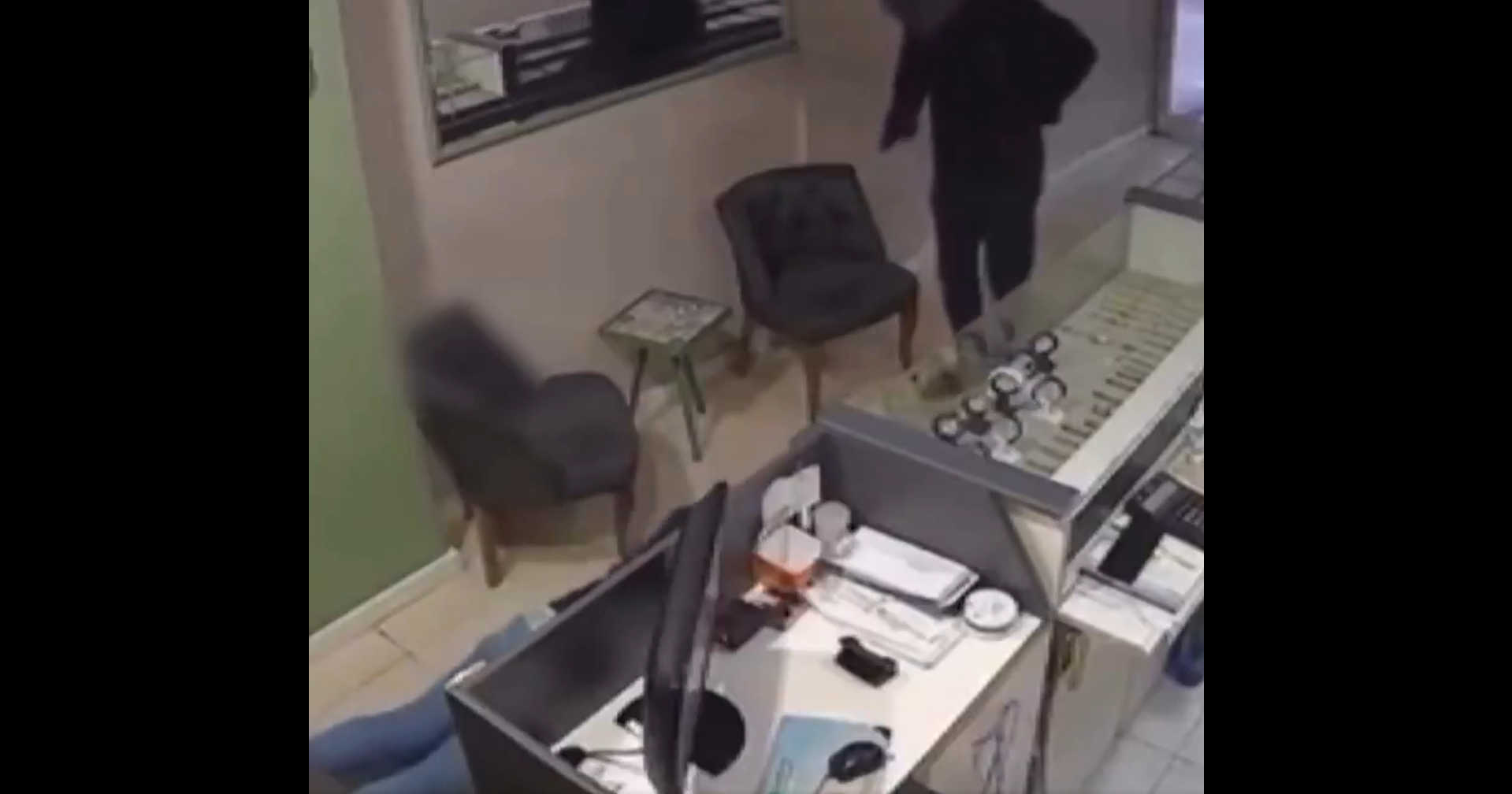 Ordu Fatsa’da Kuyumcudan Hırsızlık: Altın Bilezik Çalan Şüpheli Diyarbakır’da Yakalandı