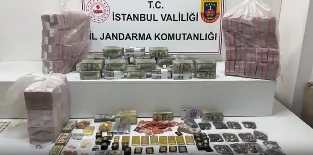 İstanbul’da 100 Milyar TL’lik Altın Vurgunu: 23 Şüpheliye Operasyon, 12 Kg Altın ve 2,5 Milyon Dolar Ele Geçirildi