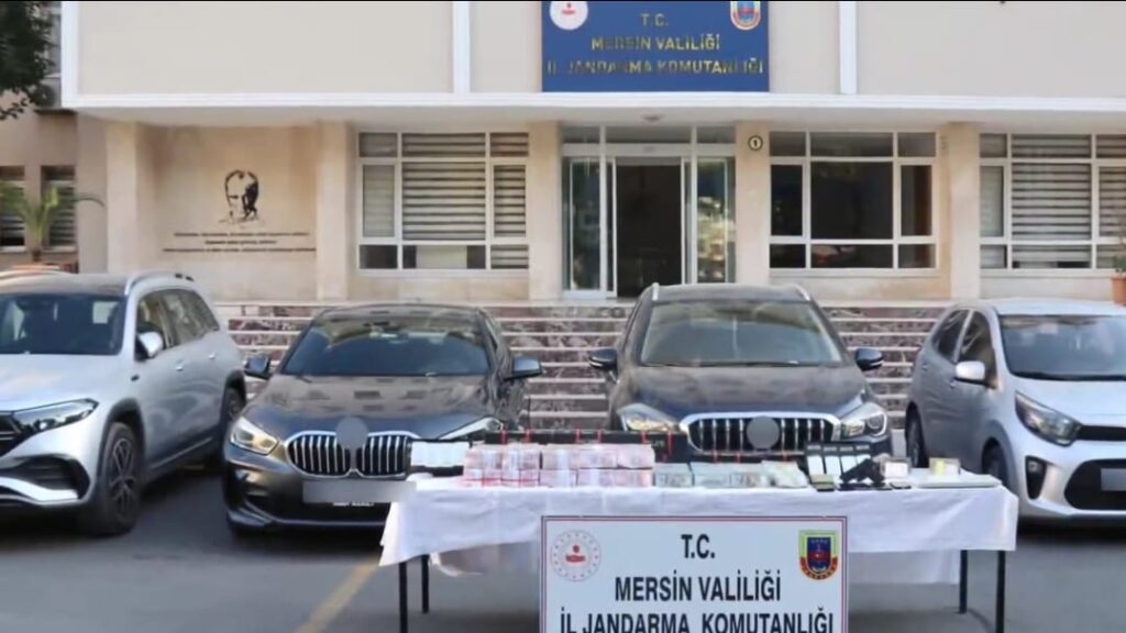 Mersin Merkezli 9 İlde Yasa Dışı Bahis Operasyonu: 38 Şüpheli Yakalandı, Milyarlarca TL Ele Geçirildi