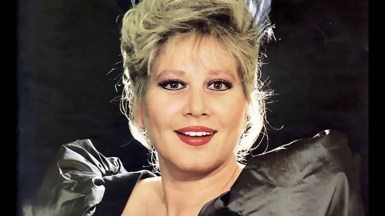 Türk Sanat Müziği Yasta: Usta Sanatçı Muazzez Abacı Hayatını Kaybetti