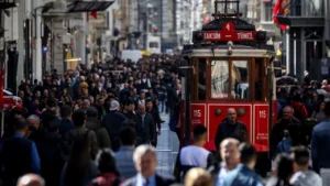 2025 İlk 7 Ayında Doğumlar Yüzde 8,3 Azaldı, Ölümler Yüzde 0,7 Arttı