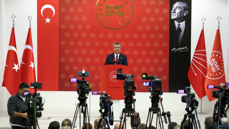 CHP Lideri Özgür Özel’den Net Mesaj: “Cumhurbaşkanlığı Aday Ofisi Ekonomik ve Sosyal Krizle Mücadele İçin Kuruldu”