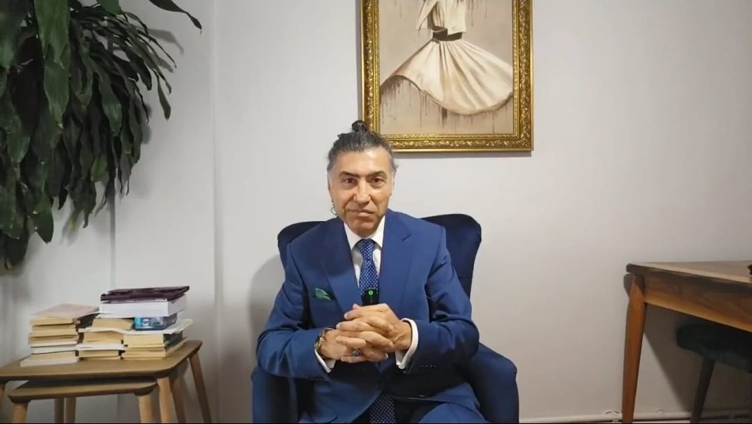 TRT Eski Spikeri Sırrı Er’den Mevlânâ’nın Mesnevî’sinden Asırlık Ders: “Bilge Kuş Kıssasıyla Akıl ve Öğüt”