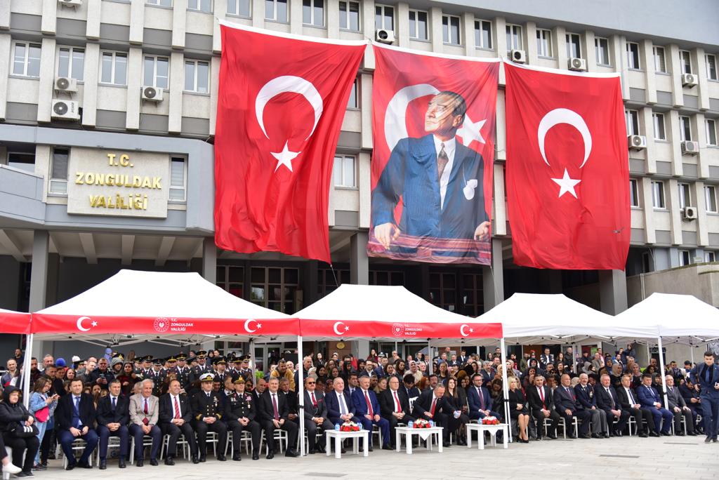 Zonguldak’ta Eğitime Don Engeli: 2 Ocak 2026 Cuma Günü Okullar Tatil