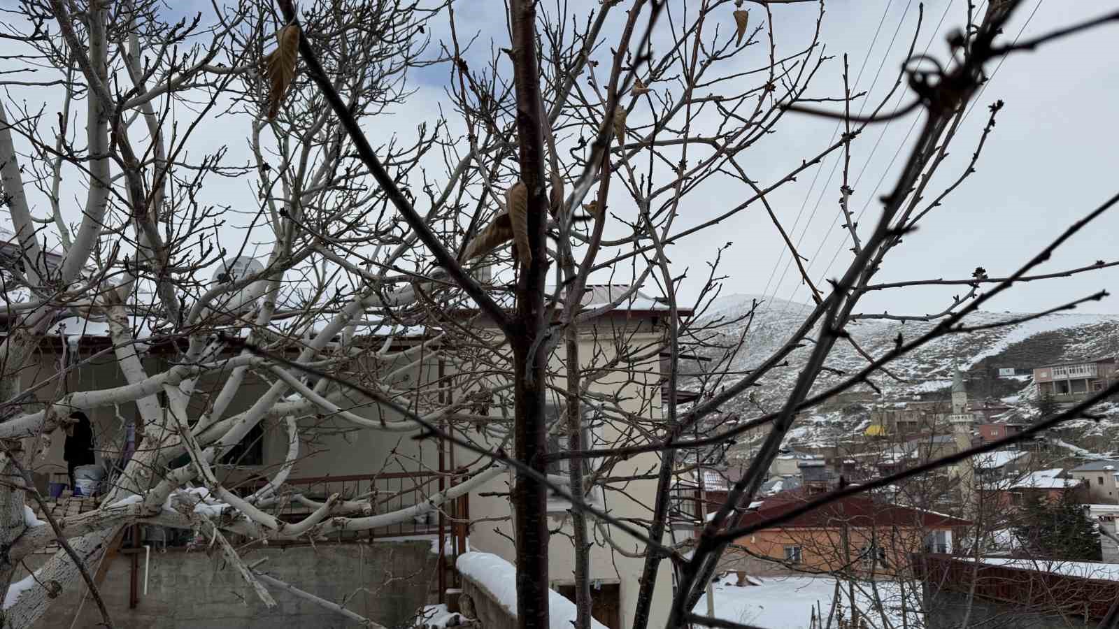 52 Yılın En Kurak Zamanını Geçiren Çiftçi Yağışlarla Sevindi: İkinci Üründe Su Sıkıntısı Yaşanmayacak