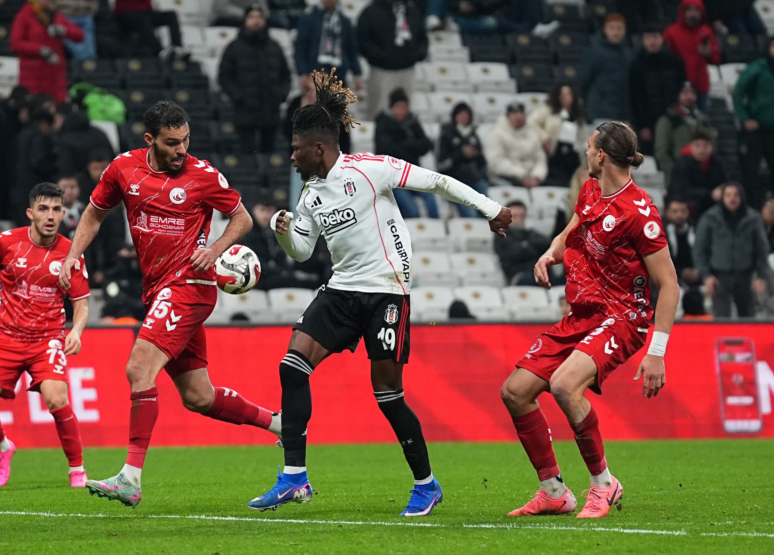 Beşiktaş Kupada 2’de 2 Yaptı: Keçiörengücü’nü 3-0 Mağlup Etti