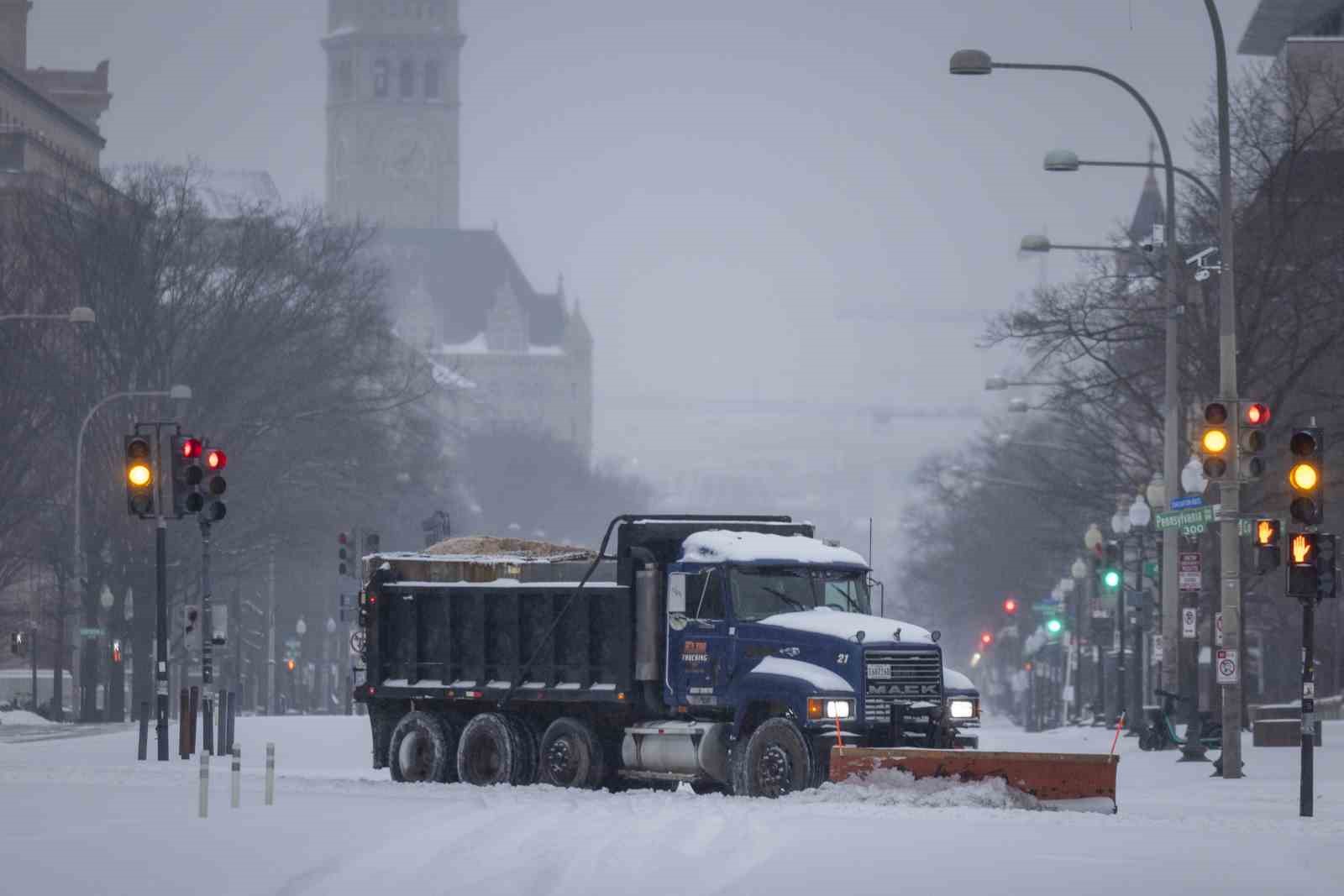 ABD’de Kar Fırtınasında 800 Binden Fazla Kişi Elektriksiz Kaldı