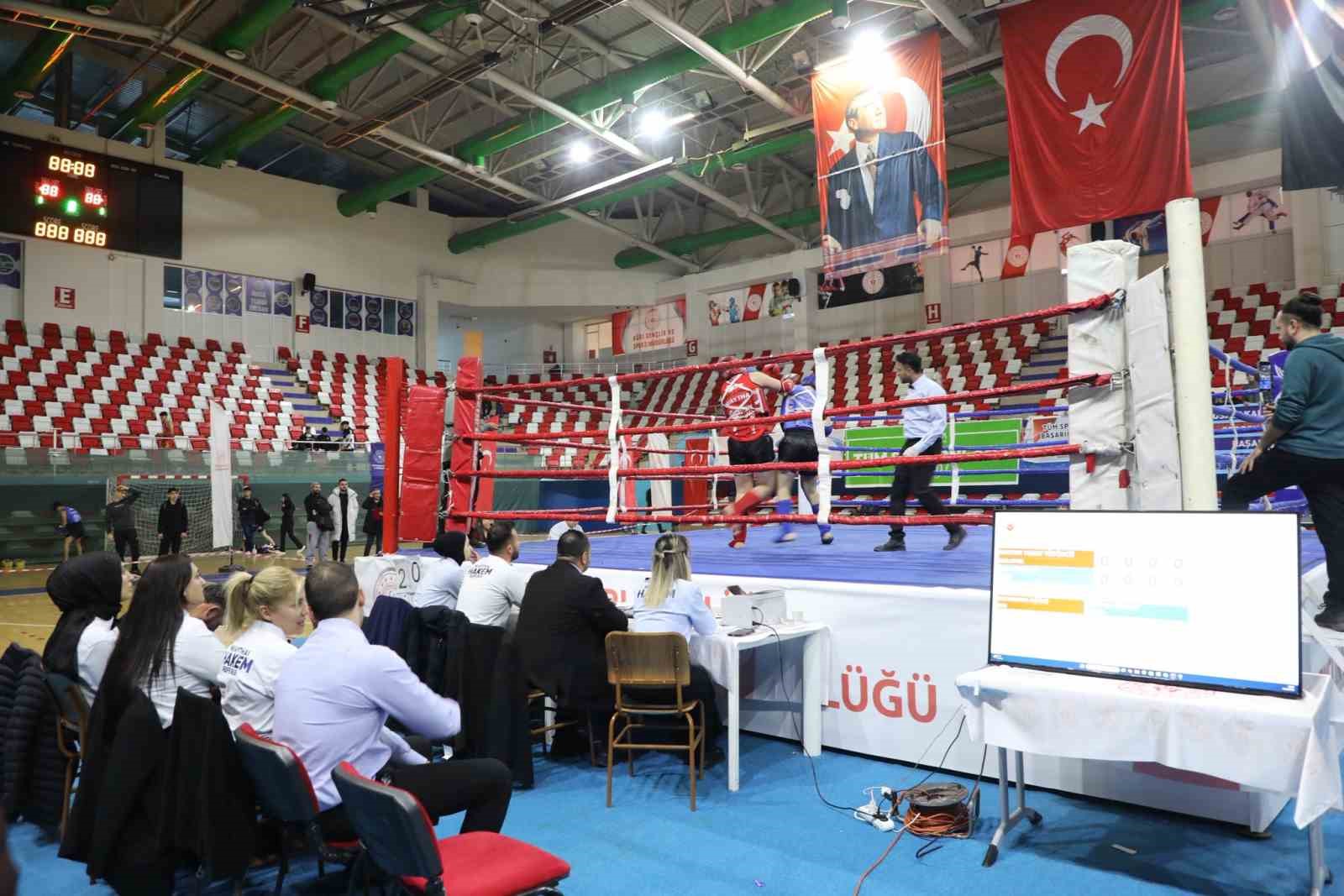 Ağrı’da Muay Thai Doğu Anadolu Bölge Şampiyonası Başladı