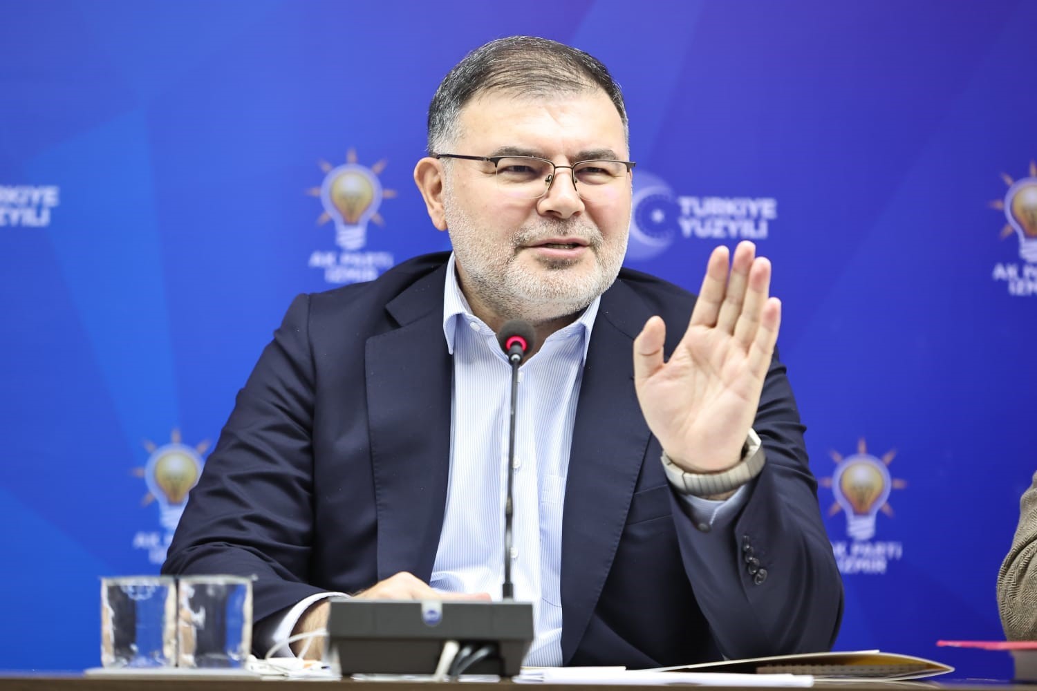 Ak Partili Saygılı: “CHP Belediyeciliği Eser Değil, Engel Üretiyor”