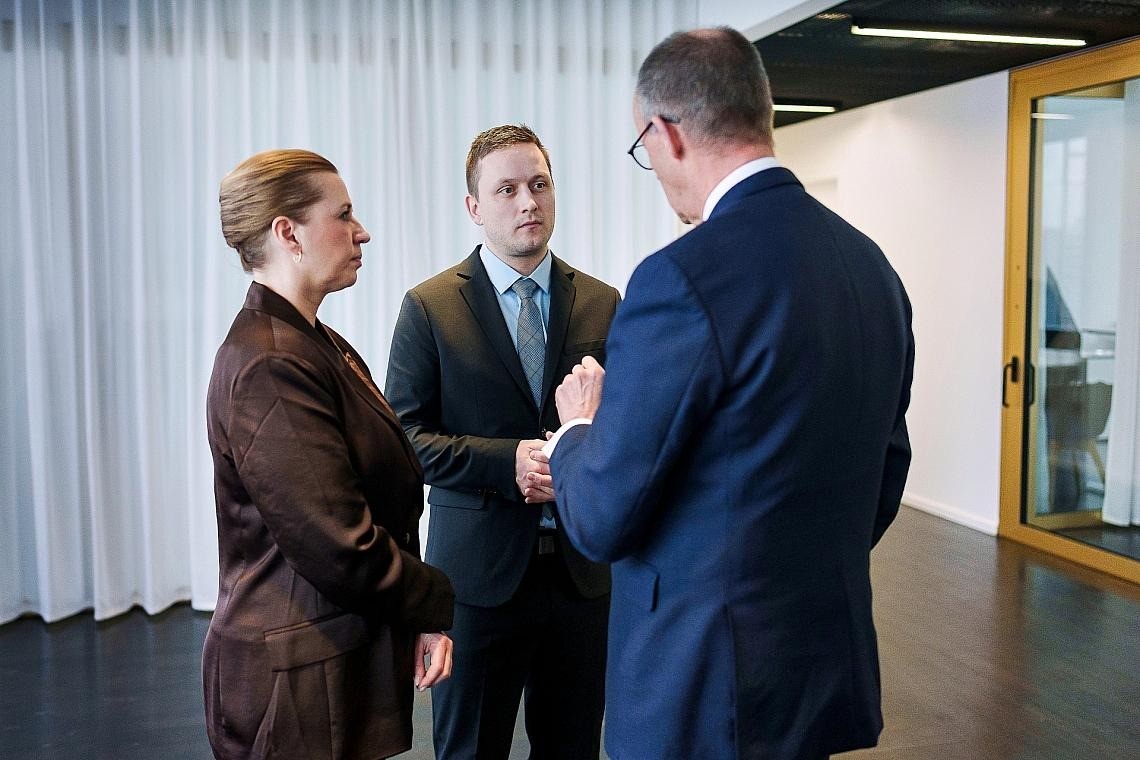 Almanya, Danimarka ve Grönland Liderleri Arasında Üçlü Zirve