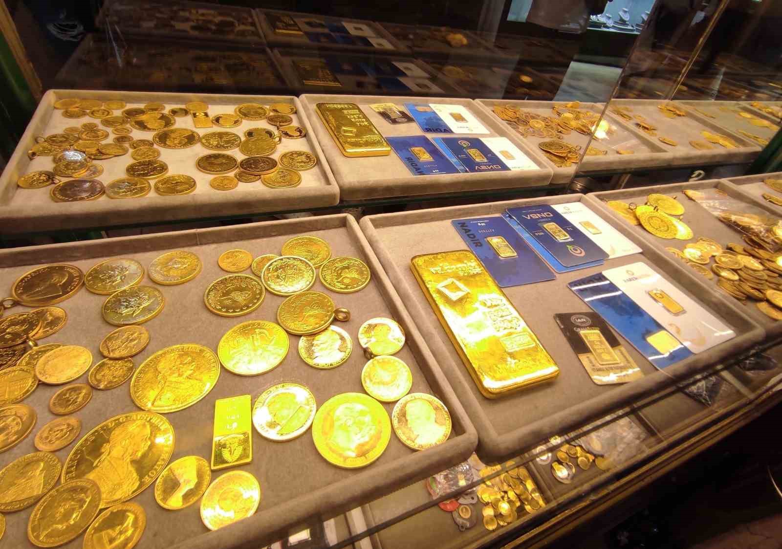 Altın Fiyatlarında Sert Düşüş Sürüyor