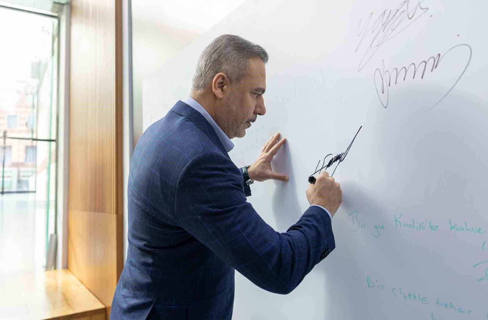 Bakan Hakan Fidan: “Eyleme İhtiyacımız Olduğu Kadar Bilgiye, Öğrenmeye, Tecrübe Aktarımına da İhtiyacımız Var”