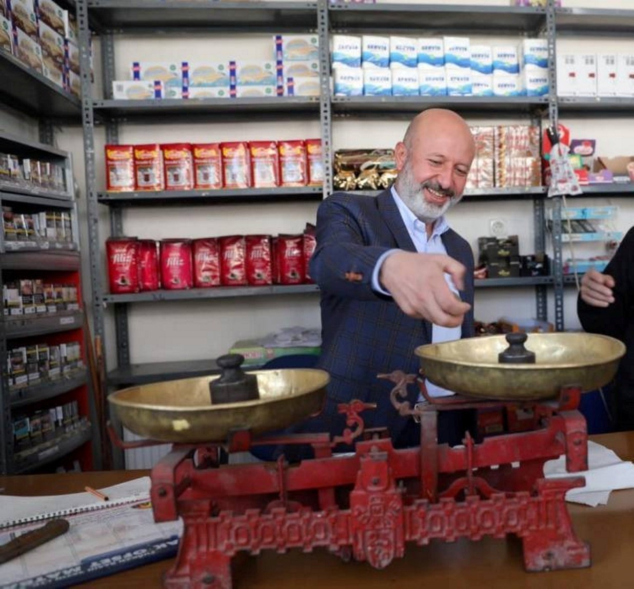 Başkan Çolakbayrakdar: “Hemşehrilerimizin Sağlığı ve Güvenliği Önceliğimizdir”