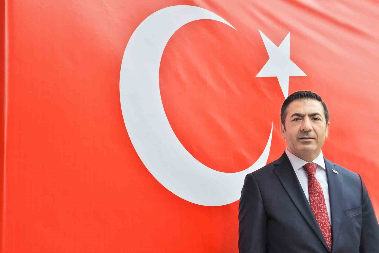 Başkan Erdoğan’dan Bayrağa Yönelik Saldırılara Sert Tepki