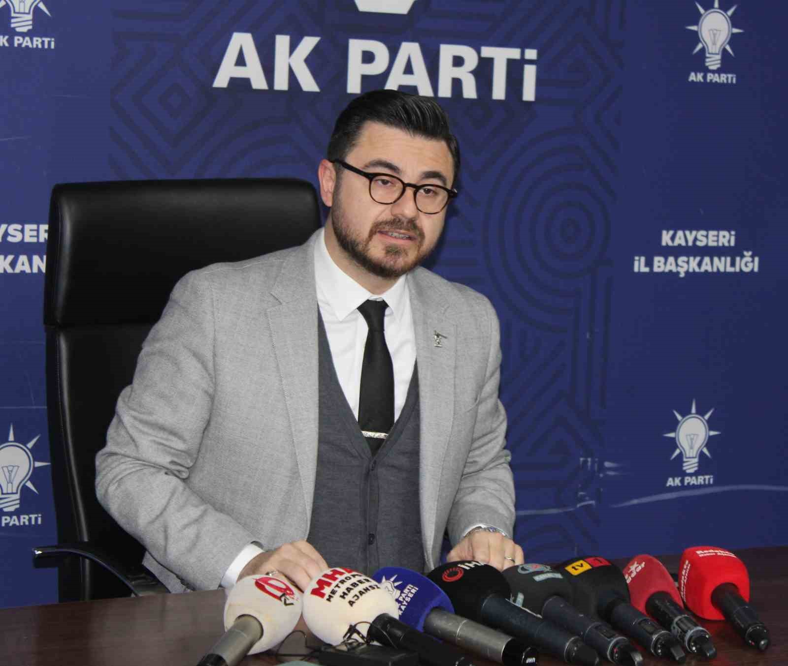 Başkan Okandan: “Kocasinan Bulvarı İsminin Elitaş Bulvarı Olarak Değiştirilmesi Kararını Mustafa Elitaş Kabul Etmedi”