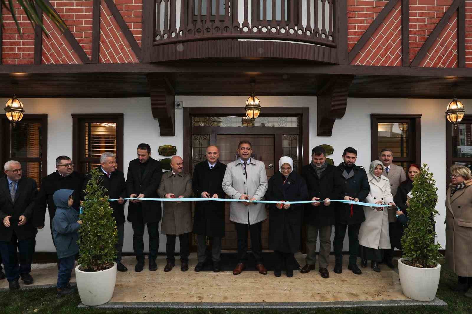 Başkan Özlü: “Bu Yıl 3 Kütüphaneyi Açmayı Hedefliyoruz”