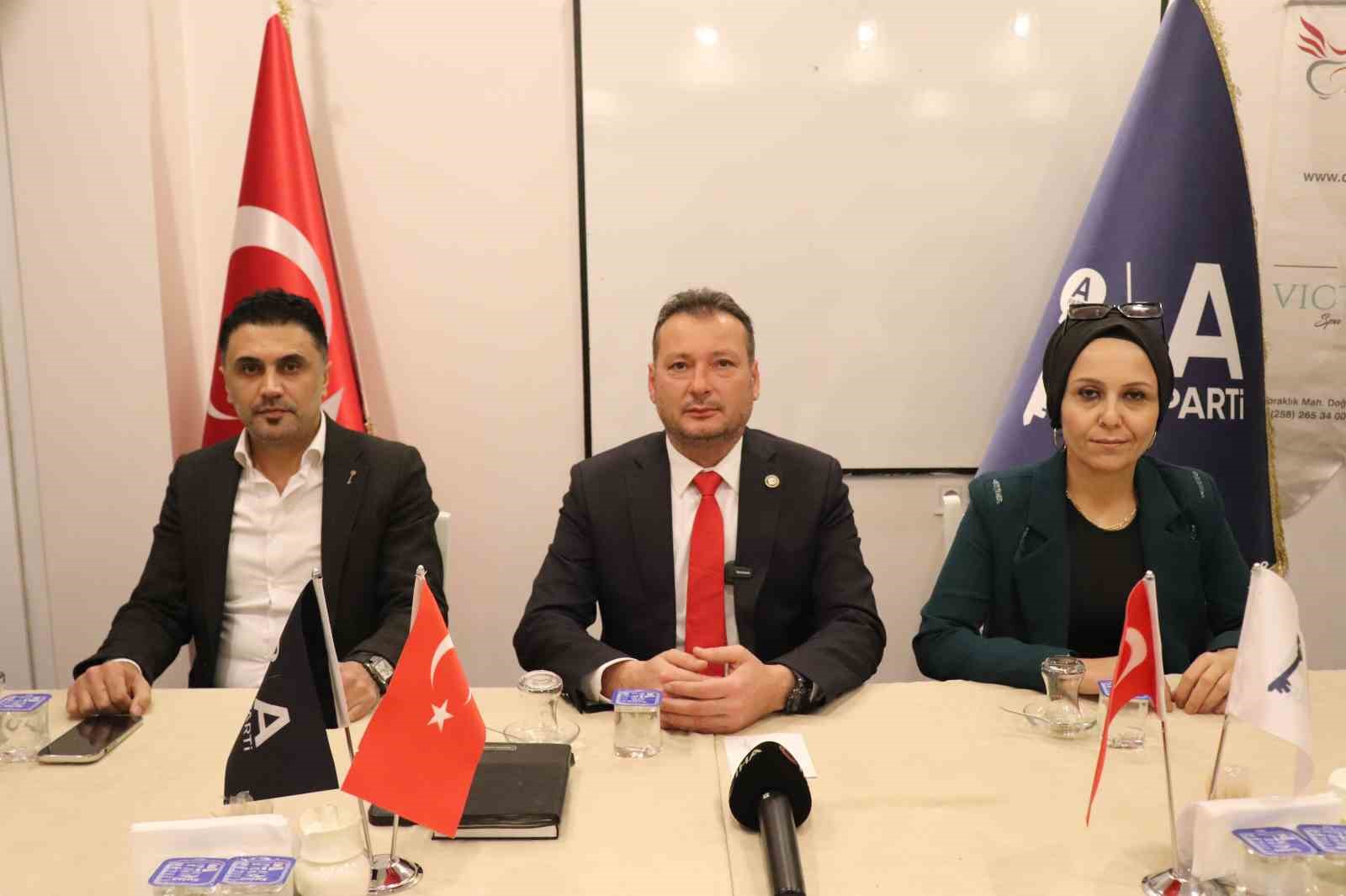 Başkan Saruhan: “Anahtar Parti Bu Milletin Umududur”