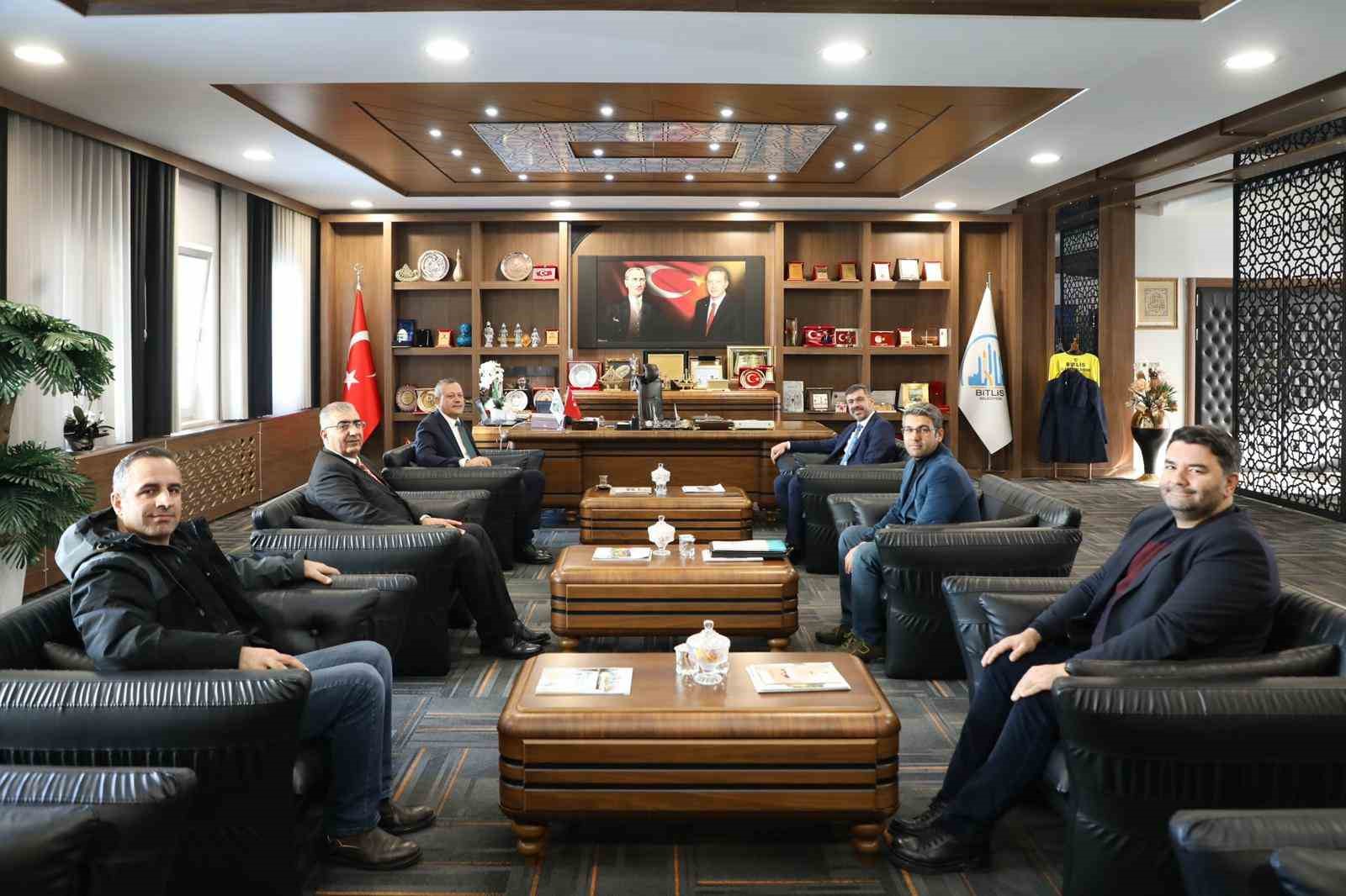 Beü ile Bitlis Belediyesi Arasında Dijital Eğitimde İş Birliği Protokolü İmzalandı