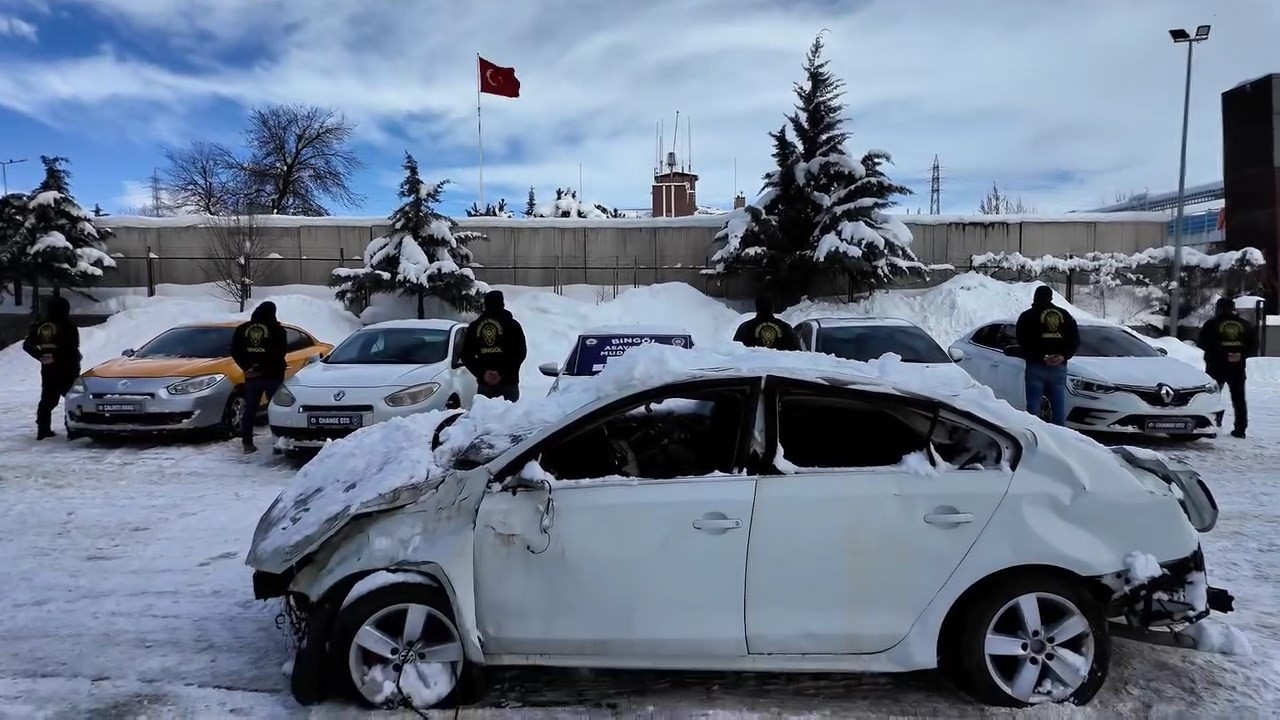 Bingöl Merkezli “Change” Araç Operasyonu: 4 Tutuklama