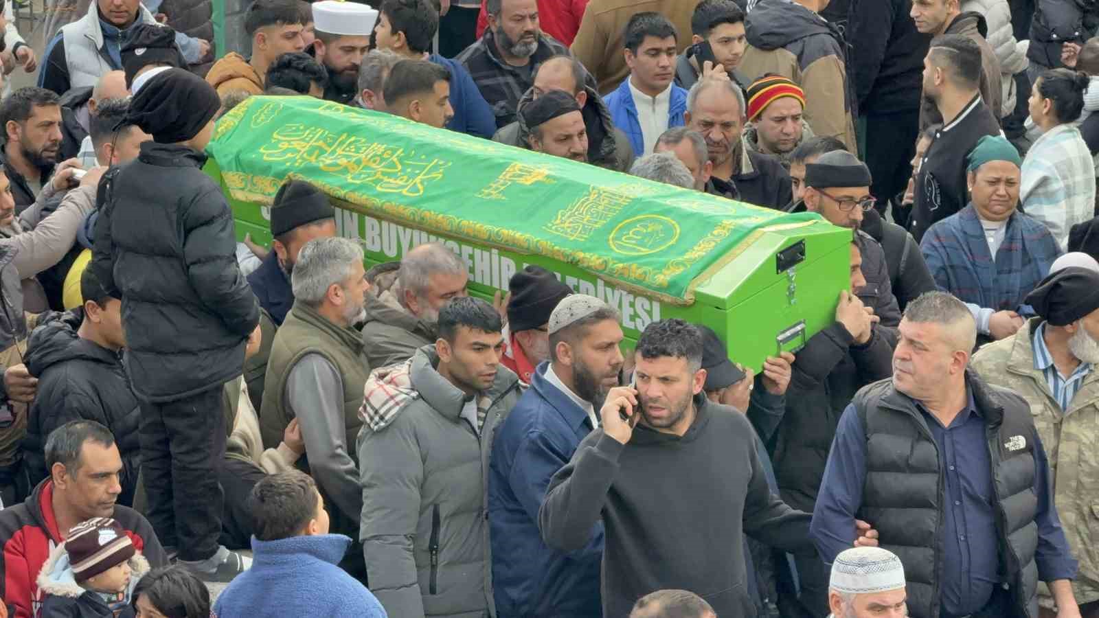 Boğazı Kesilerek Öldürülen Pazarcı Toprağa Verildi