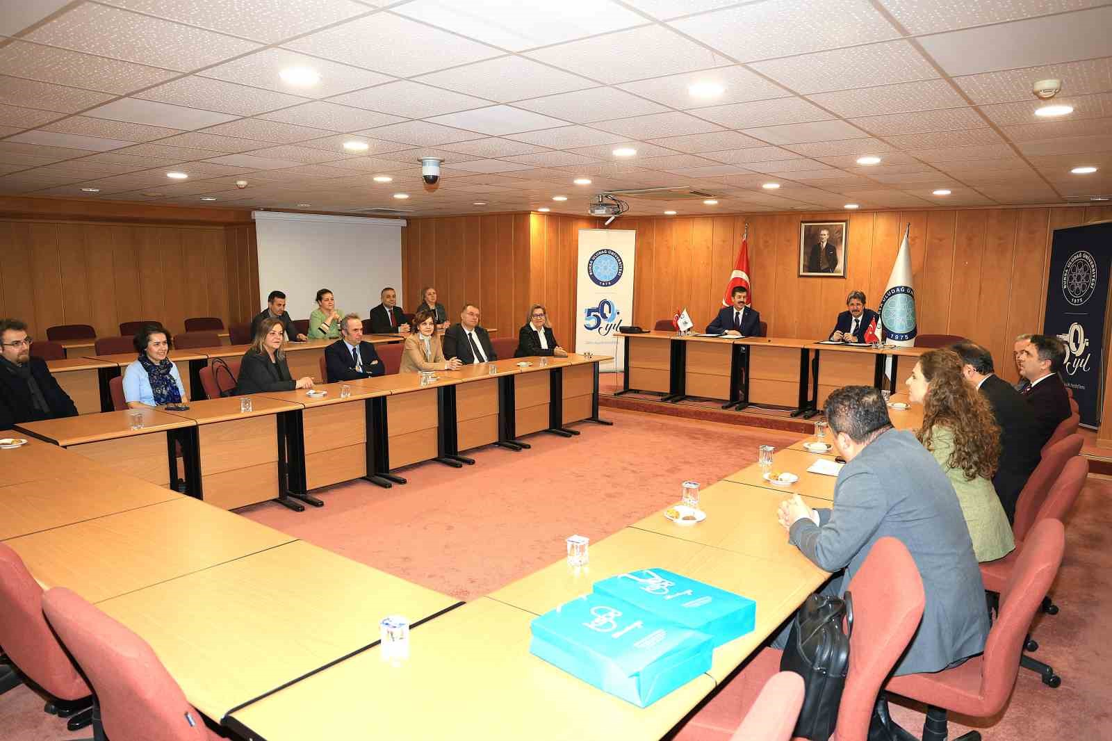 Buü ve Ksbü Arasında Eğitimde Güç Birliği