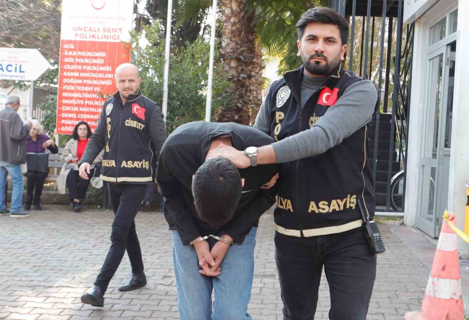 Cinayet Davasında Eşi Öldürülen Kadın: “Kızımı Kaçırıp Kapının Önüne Attılar”