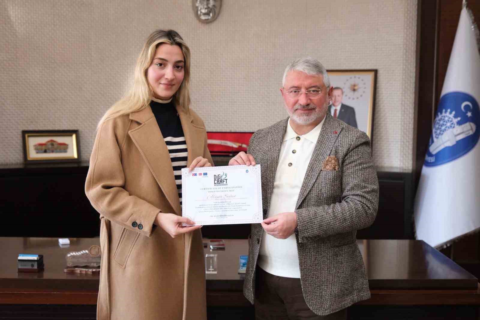 Çorum’un El Sanatları Dijital Dünyaya Açılıyor