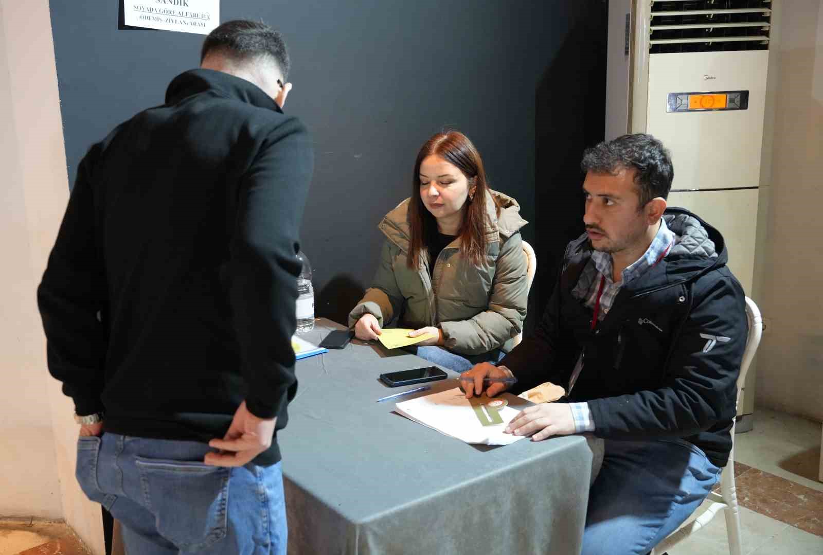 Denizli’de Lokantacılar Sandık Başına Gitti