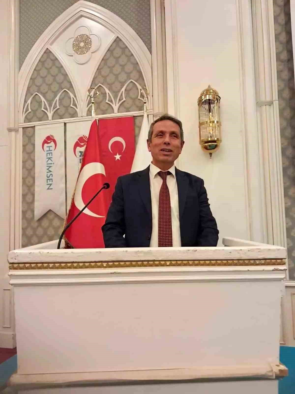 DES Genel Başkanı Çelebi’den Velilere Karne Uyarısı: “Sevginizi Notlara Bağlamayın”