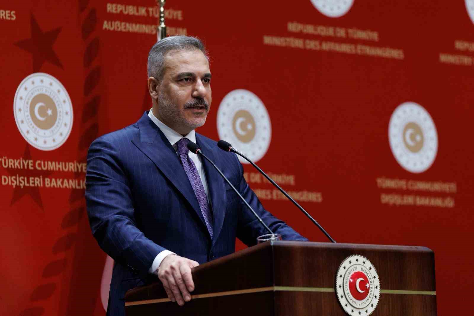 Dışişleri Bakanı Fidan: “Önümüzde Hedefler; ’Gümrük Birliği Anlaşması’ nın Güncellenmesi, ’Vize Serbestisi Anlaşması’ nın Devreye Girmesi”