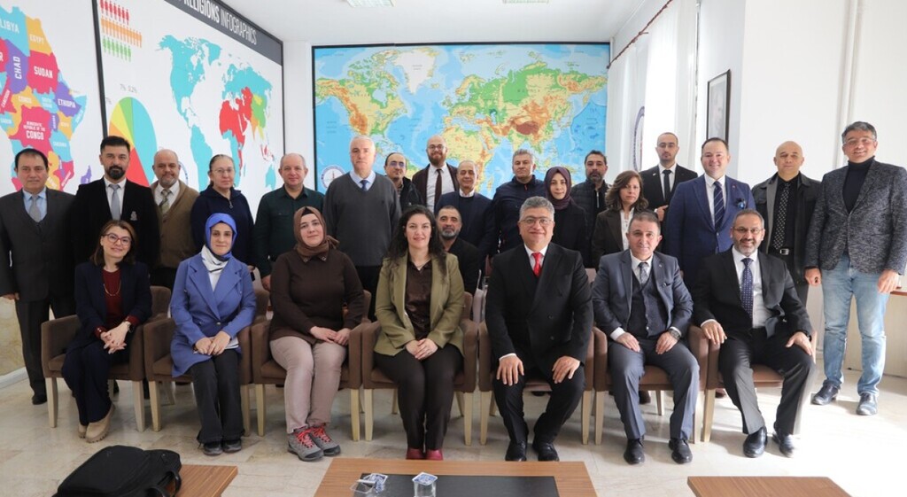 DPÜ’de ’Uygulama ve Araştırma Merkezleri Müdürler Toplantısı’ Gerçekleştirildi