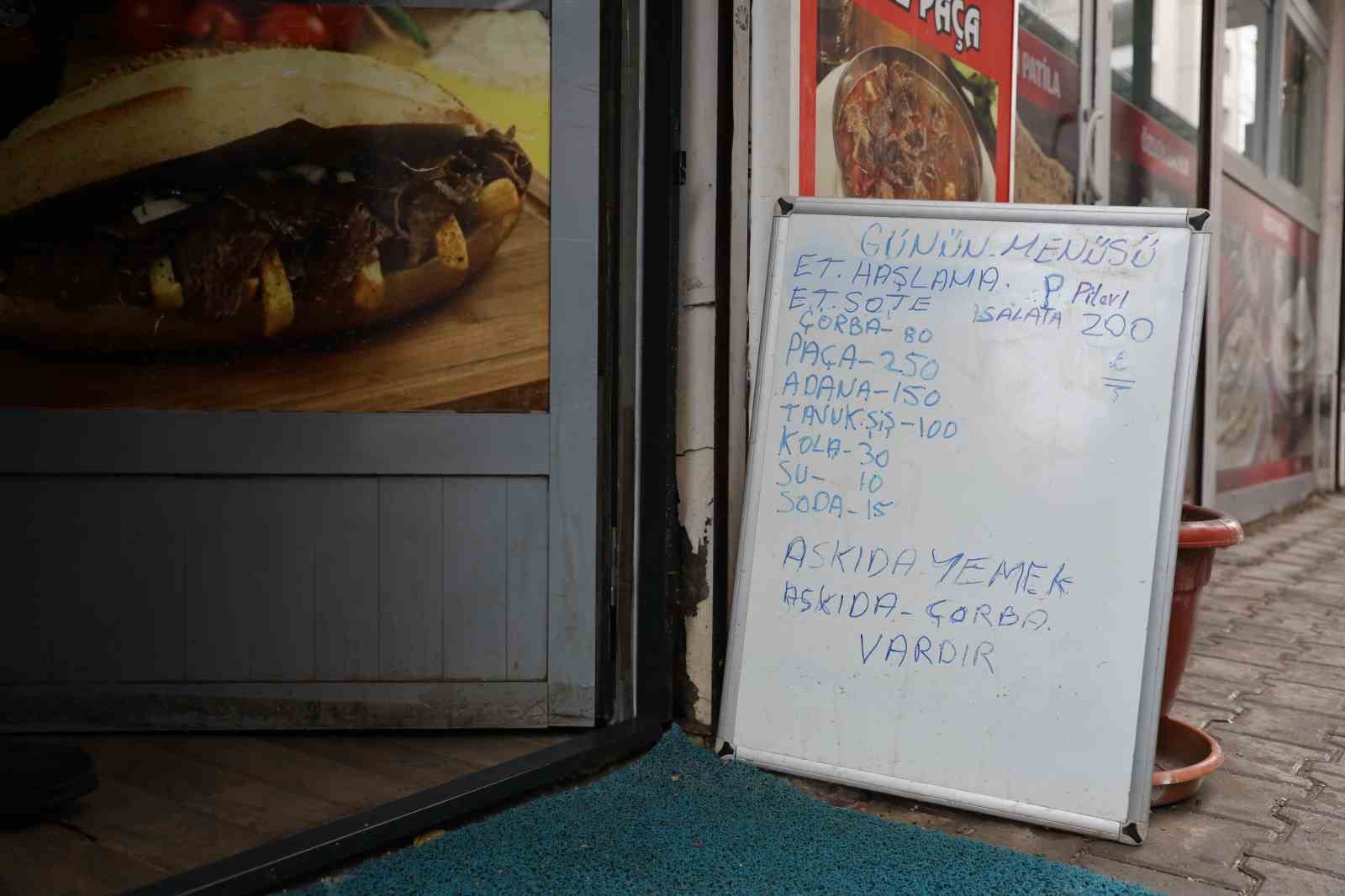 Elazığ’da ’Askıda Yemek ve Çorba’ Uygulaması Yürek Isıttı