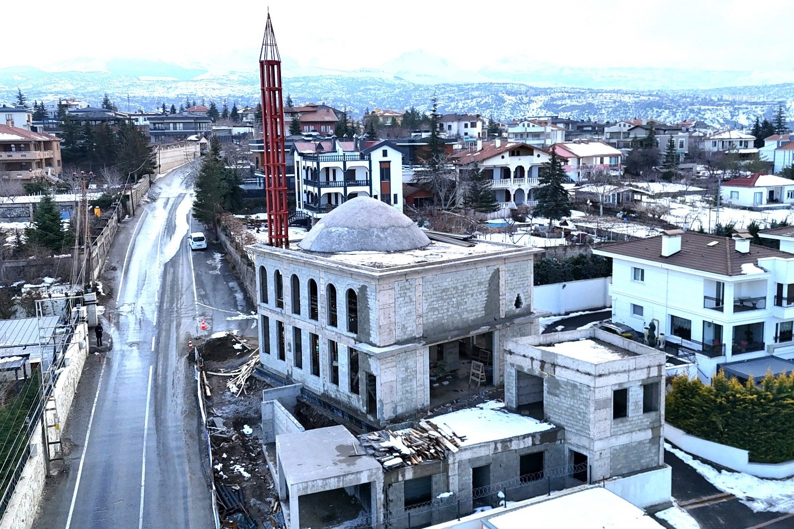 Eski Aynalı Cami Yeniden İnşa Ediliyor