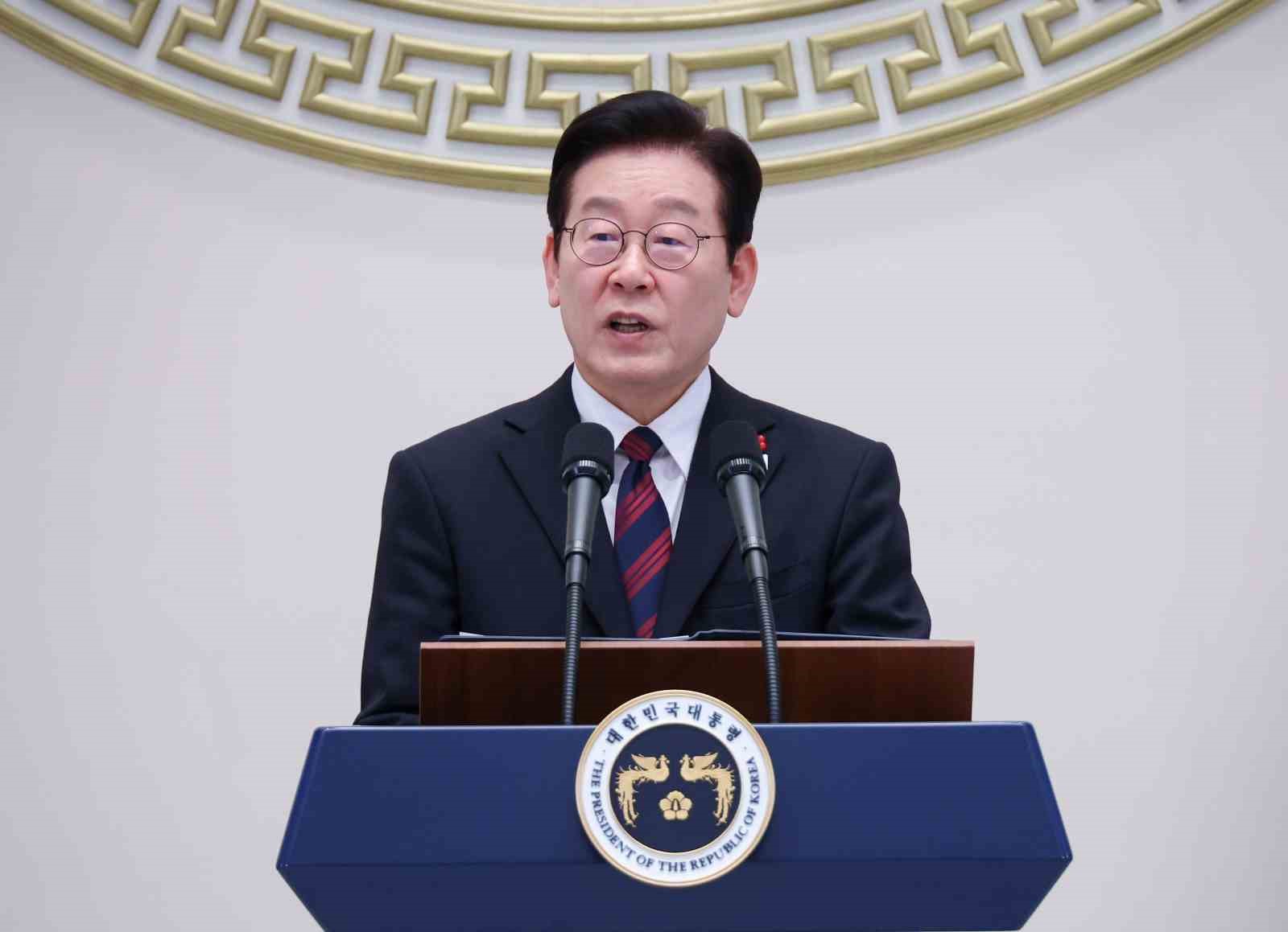 Güney Kore Devlet Başkanı Lee: “Çin Devlet Başkanı Xi’nin muhteşem bir lider olduğunu düşünüyorum”