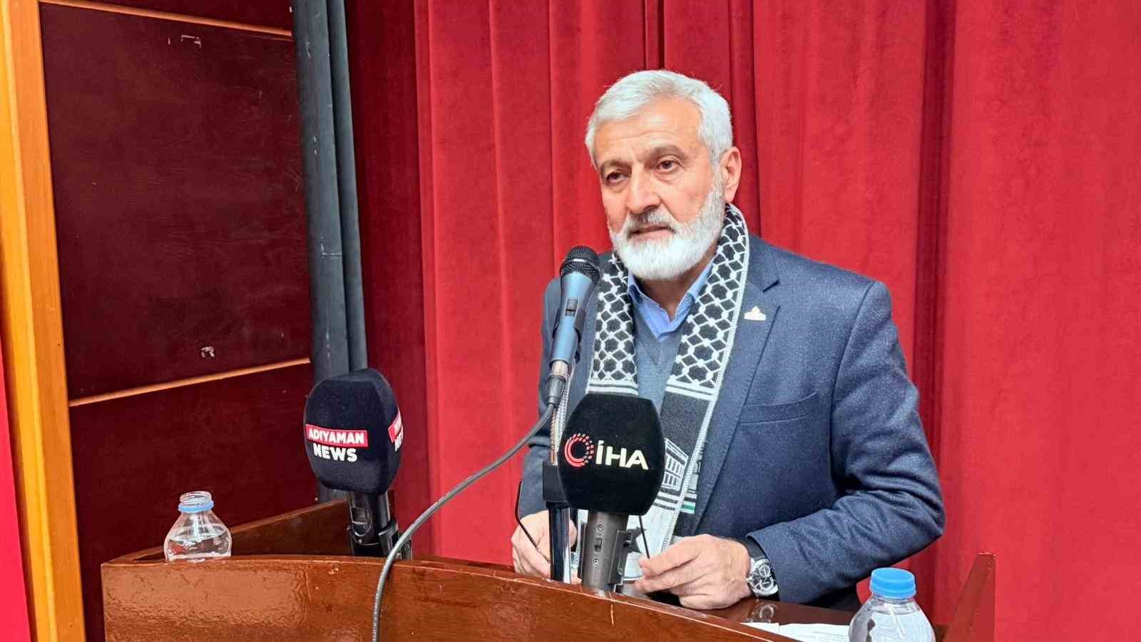 Kahta’da “Gazze Bilinci ve Ümmet Sorumluluğu” Konferansı