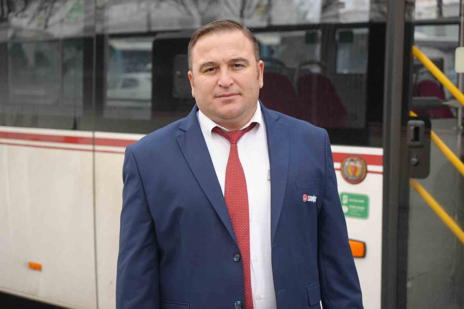 Kalp Krizi Geçiren Yolcuyu Otobüsle Hastaneye Götüren Şoför: “Aynı Durum Tekrar Yaşansa Yine En Yakın Hastaneye Yönelirim”