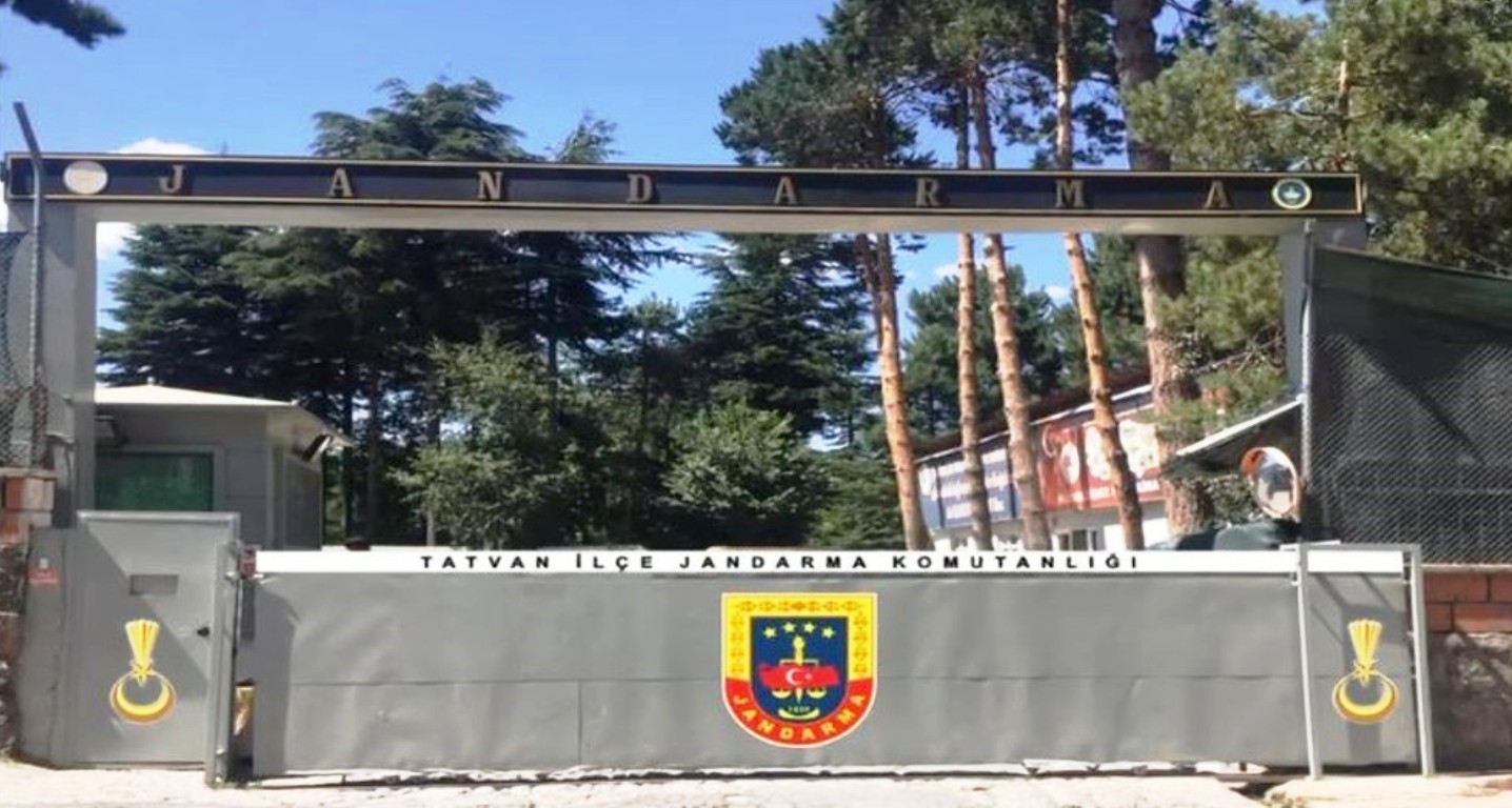 Kaymakam Demirer: “Tatvan’da Güvenlik ve Asayiş Hizmetleri Kararlılıkla Sürdürülüyor”