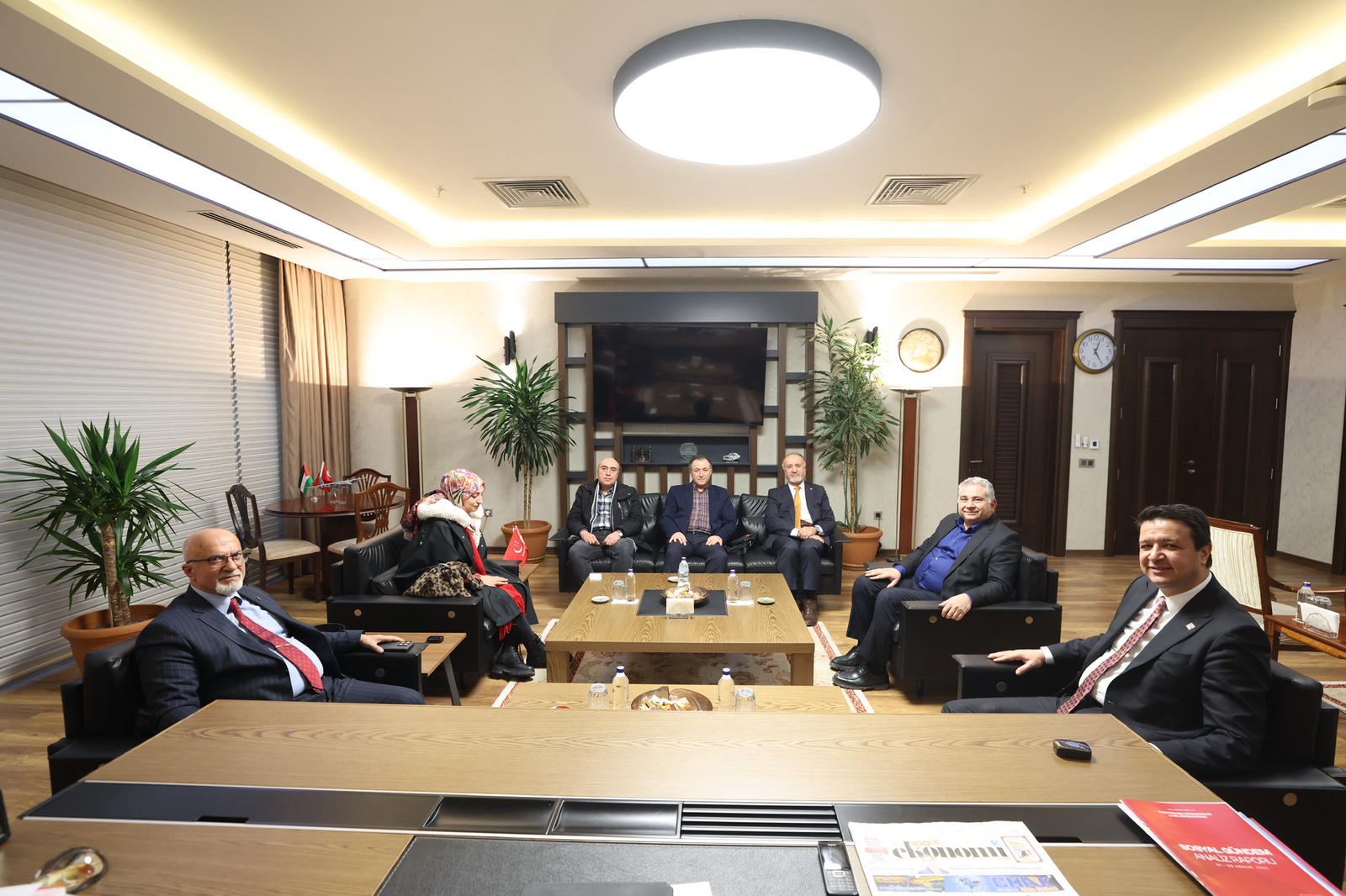 Liberal Parti’den Saadet Partisi’ne Ziyaret: Liderler Ankara’da Bir Araya Geldi