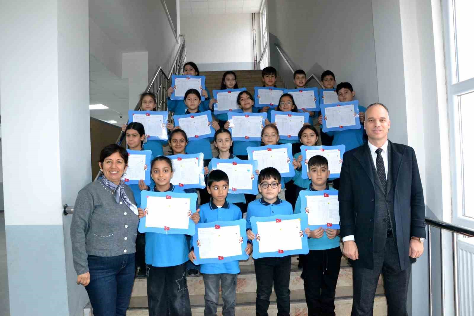 Manisa’da 266 Bin Öğrenci Yarıyıl Tatiline Başladı